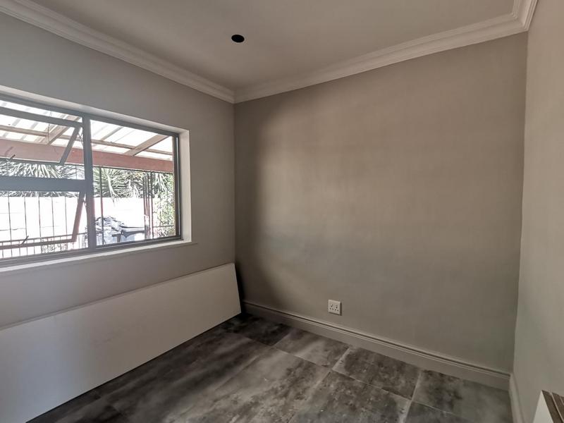 To Let 4 Bedroom Property for Rent in Welgelegen Western Cape